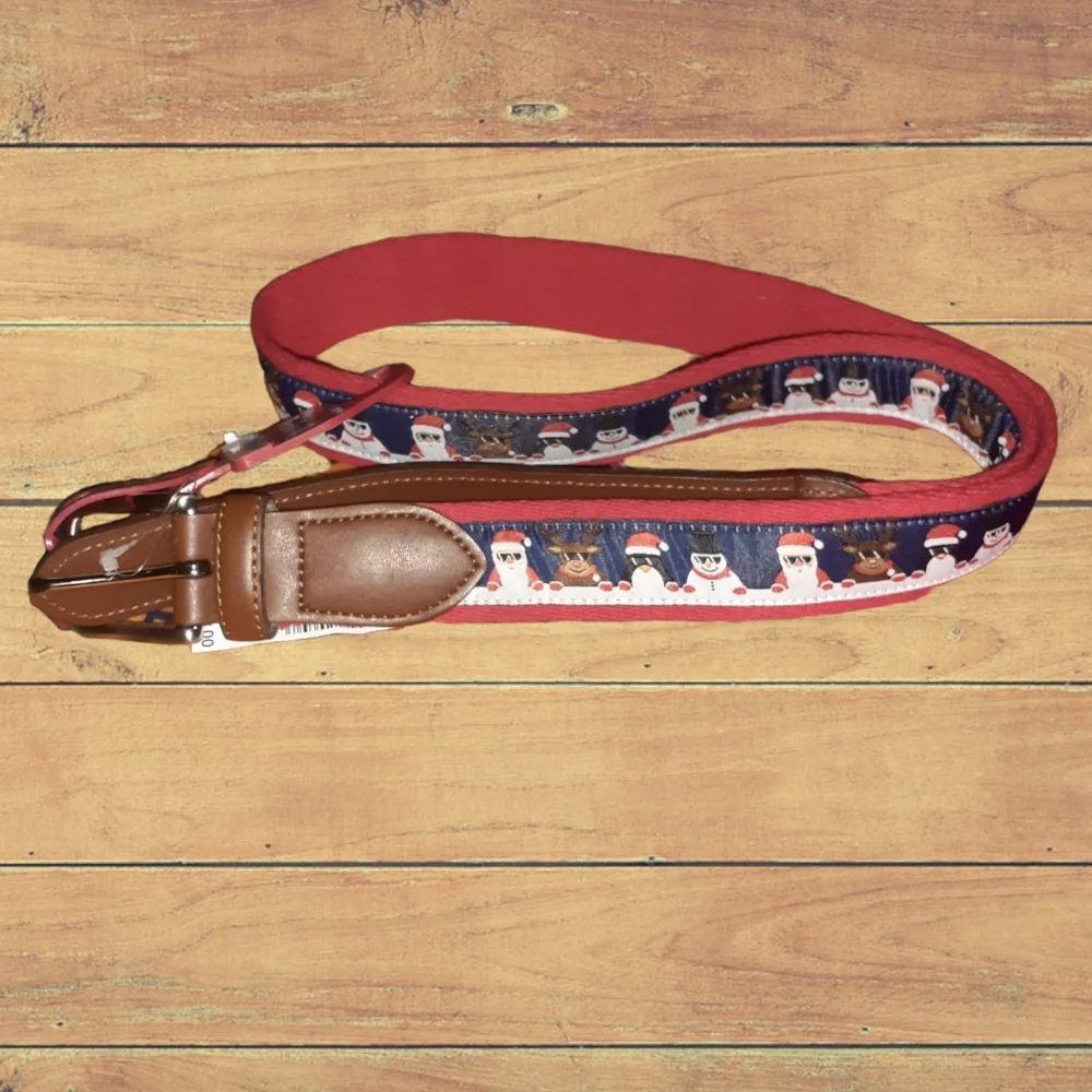 - WEMBLEY CHRISTMAS BELT NWT